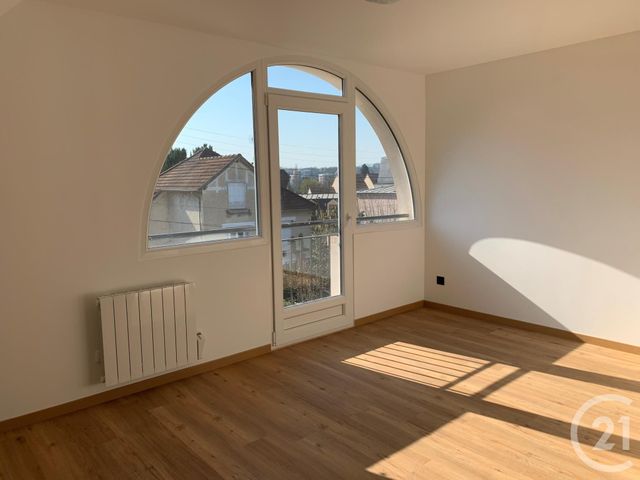 Appartement F2 à louer - 2 pièces - 39.13 m2 - BRUNOY - 91 - ILE-DE-FRANCE - Century 21 Ougier