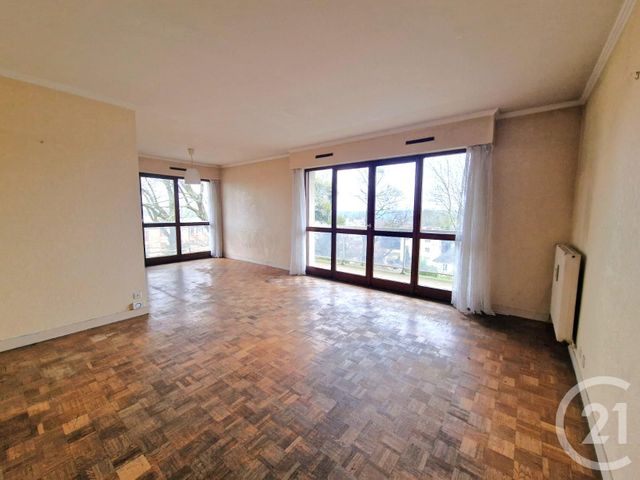 Appartement F4 à vendre - 4 pièces - 80.07 m2 - BRUNOY - 91 - ILE-DE-FRANCE - Century 21 Ougier