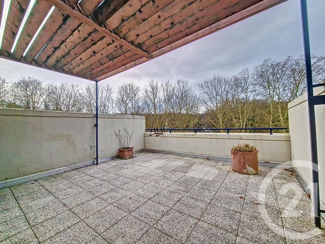 Appartement F2 à vendre - 2 pièces - 39.72 m2 - BOUSSY ST ANTOINE - 91 - ILE-DE-FRANCE - Century 21 Ougier